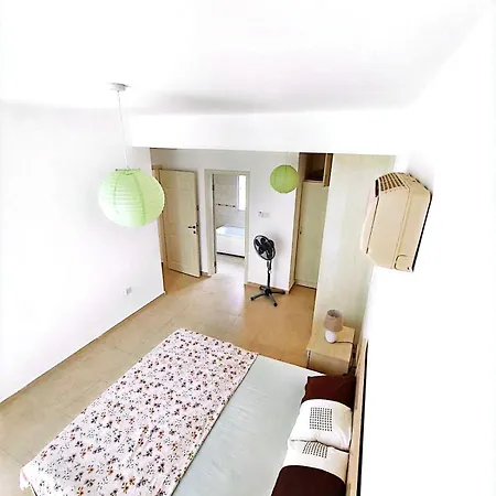 Sea Terra Bay Penthouse דירה Akanthou